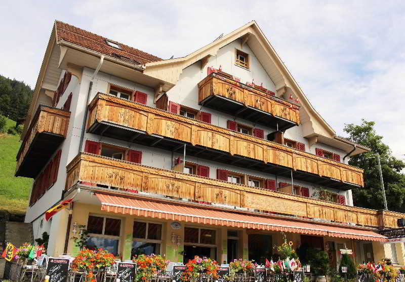 Hotel Sterne Беатенберг Екстериор снимка